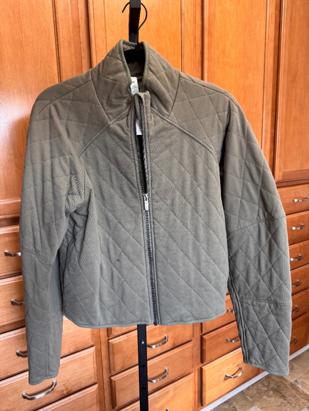 Lululemon Quilted Calm Jacket Size 8